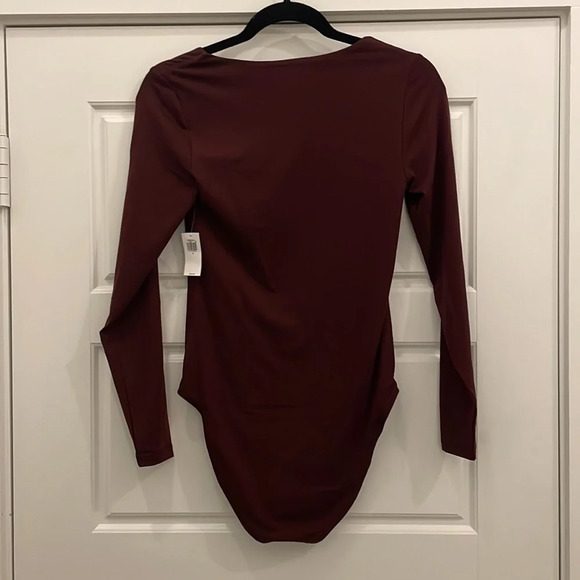 NWT Old Navy‎ Red long sleeve bodysuit size small - Picture 8 of 9